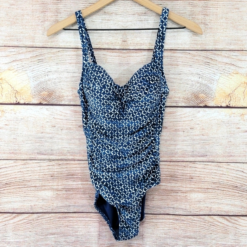 NipTuck Swim shapewear one piece printed ruched front bathing suit